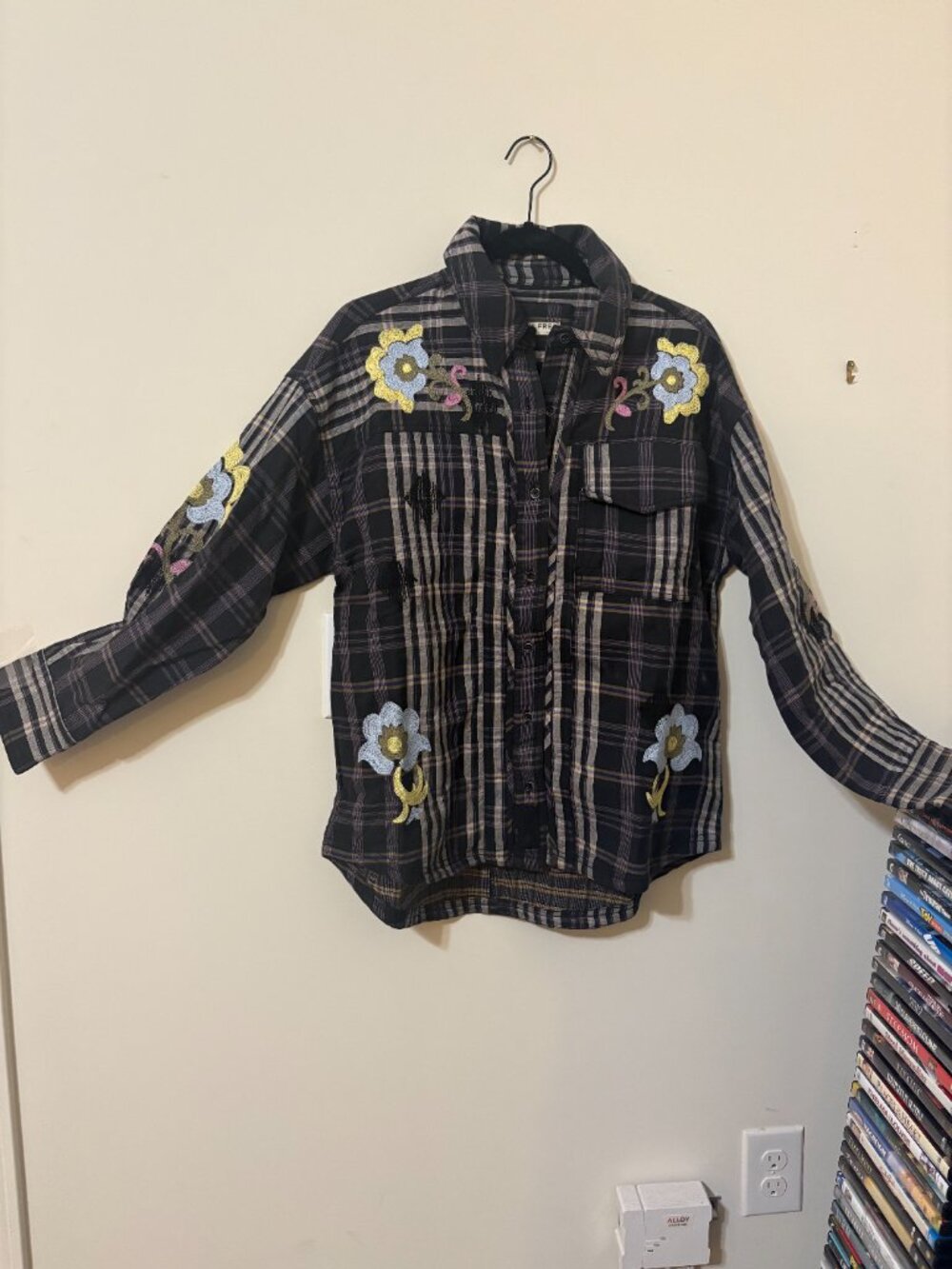 We The Free Heavy Button up shirt. Size S/P NWT - Picture 2 of 7